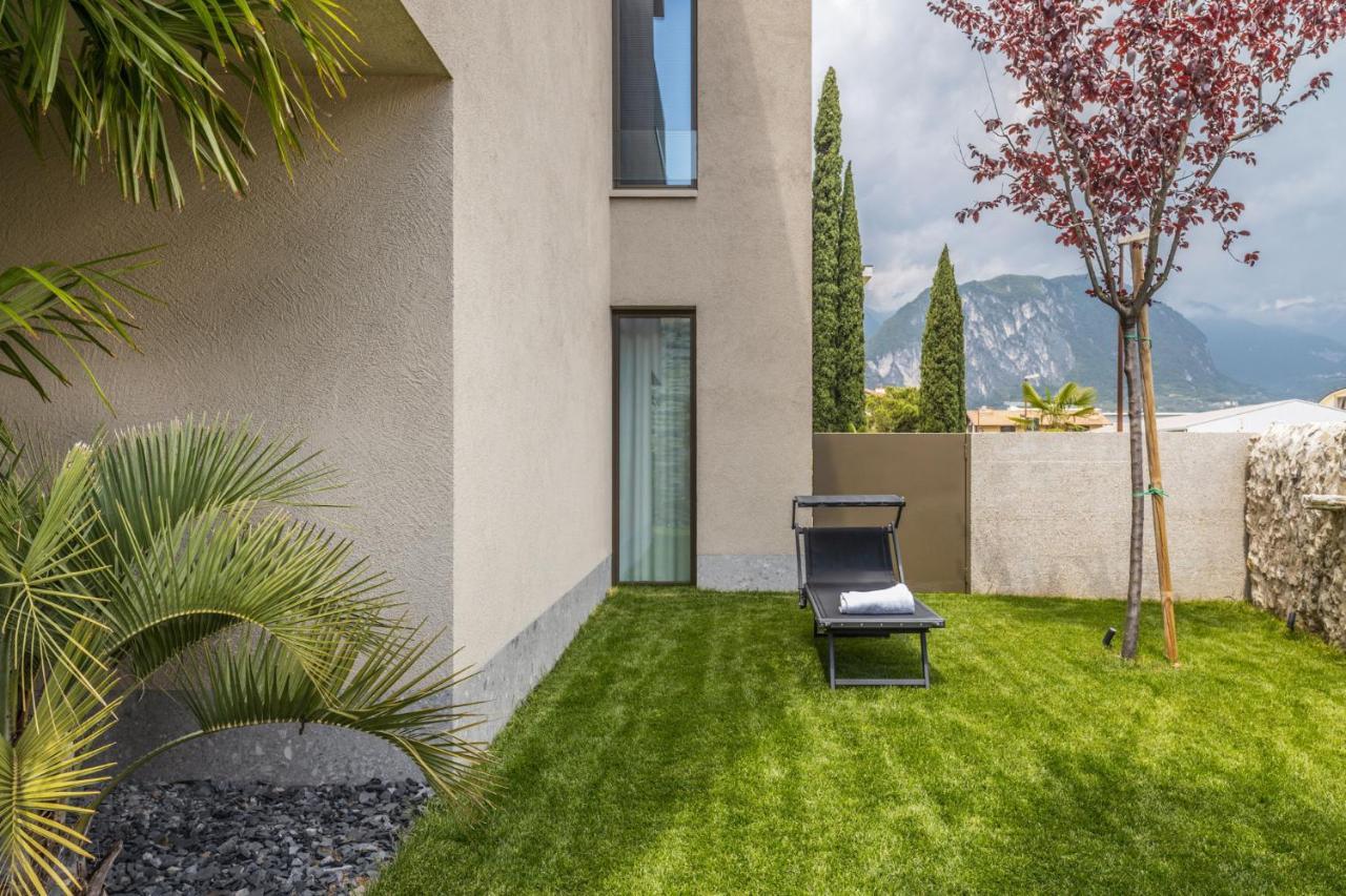 Essence - Charming Suites Riva del Garda Buitenkant foto