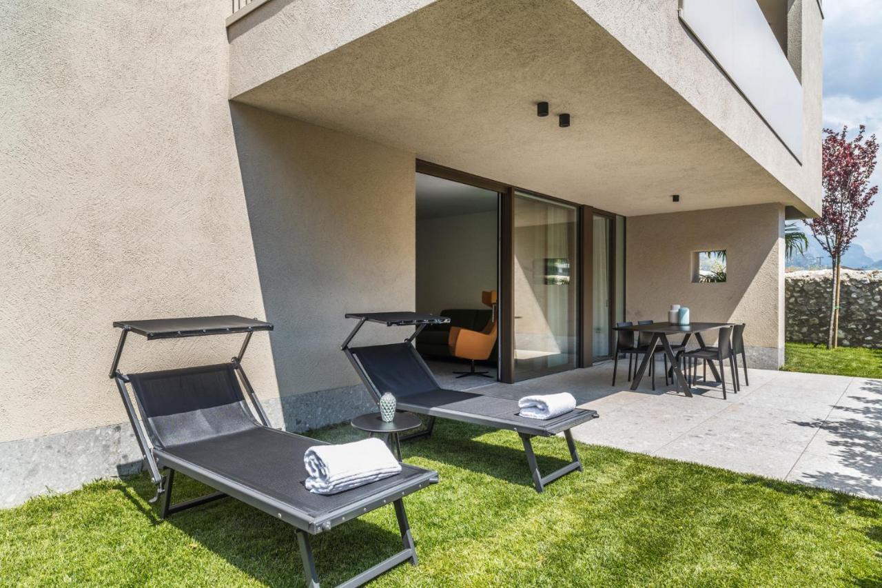 Essence - Charming Suites Riva del Garda Buitenkant foto