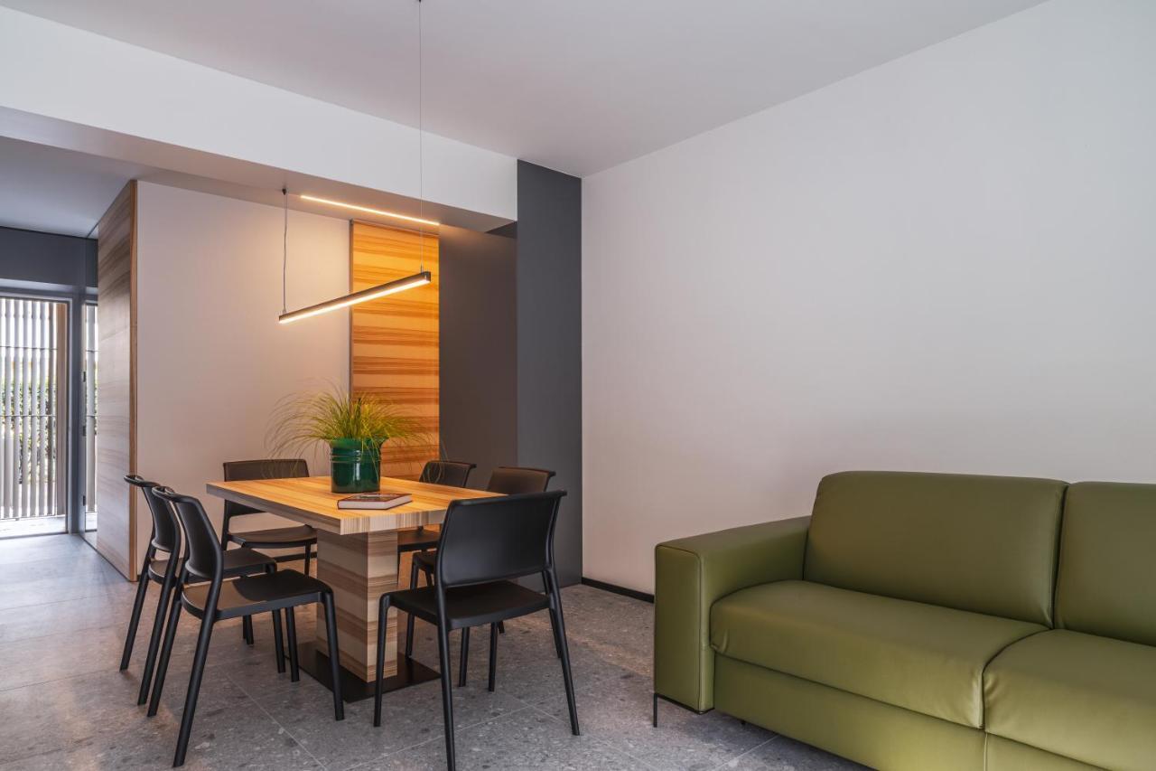 Essence - Charming Suites Riva del Garda Buitenkant foto