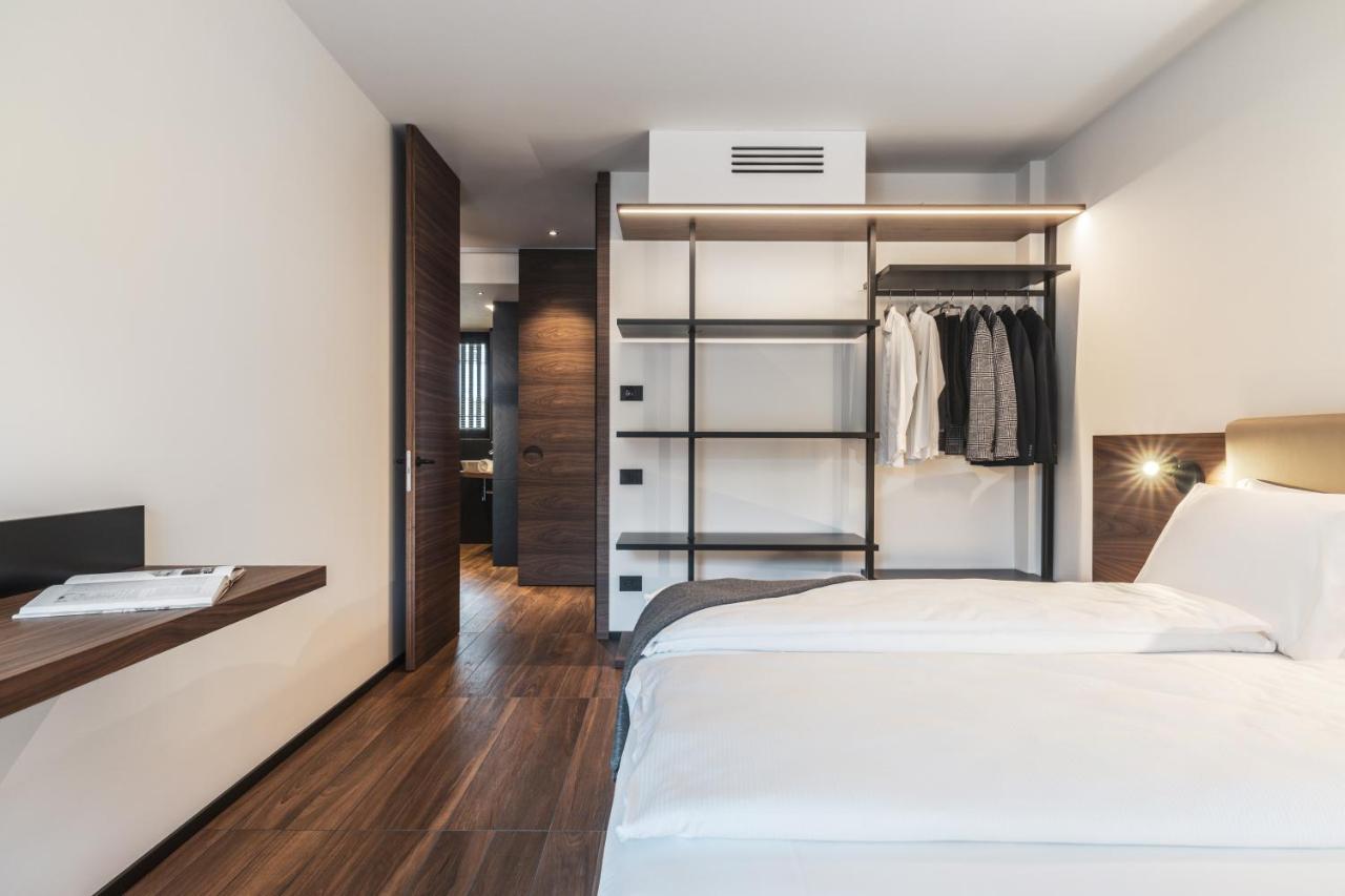 Essence - Charming Suites Riva del Garda Buitenkant foto
